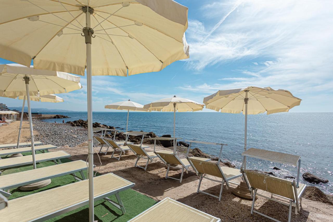 Hotel Cavalluccio Marino ซันตามารีเนลลา ภายนอก รูปภาพ